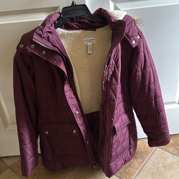 Arizona never worn coat - Picture 3 of 4